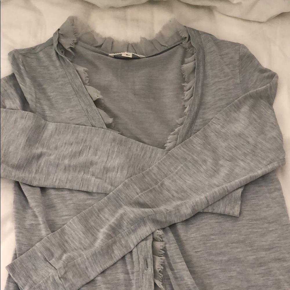 Banana republic light grey 100% silk